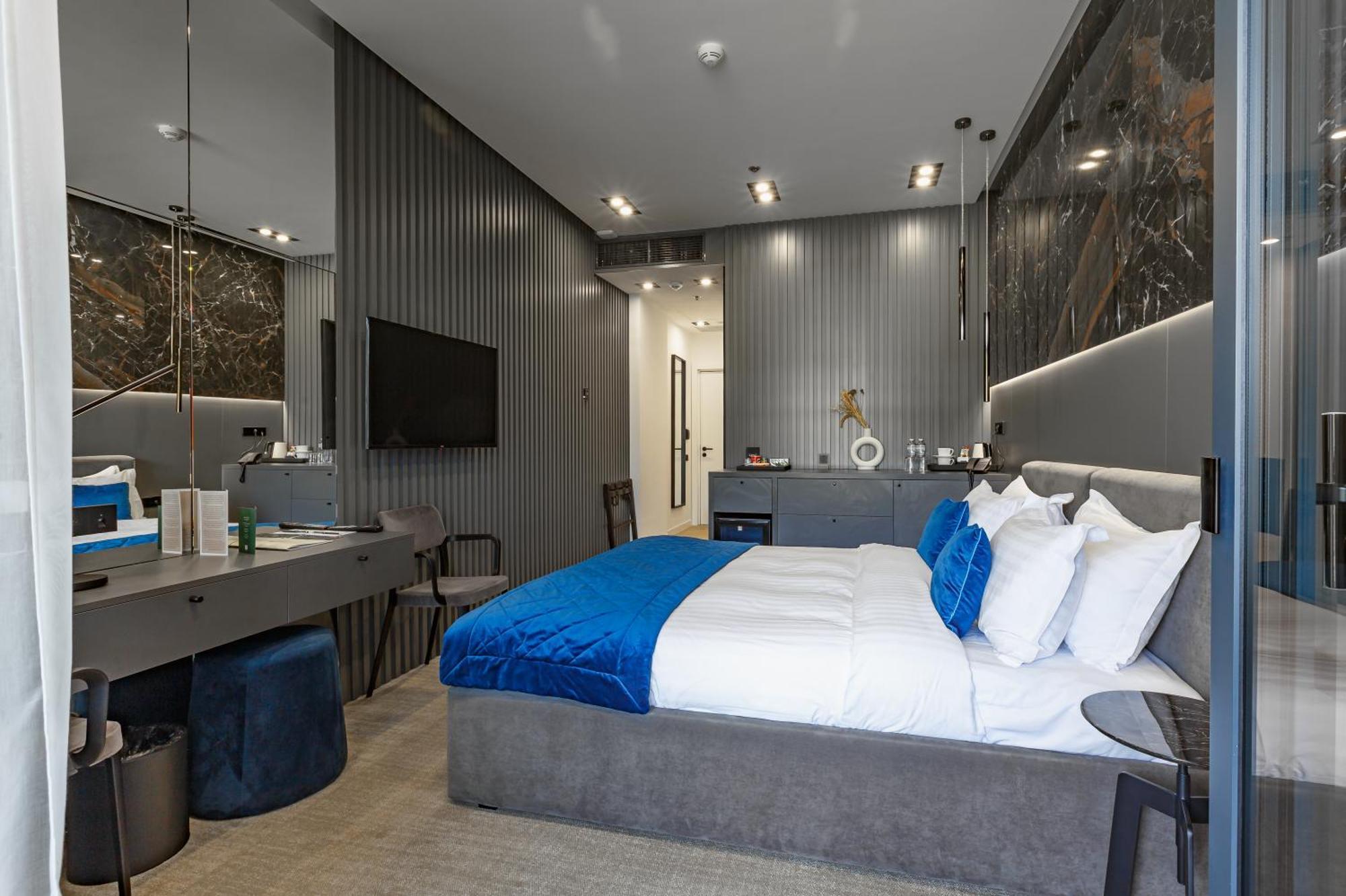 Emily Resort Lviv Exterior photo Deluxe room